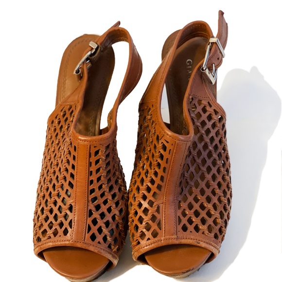 Gianni Bini Slingback Booties - Picture 2 of 4